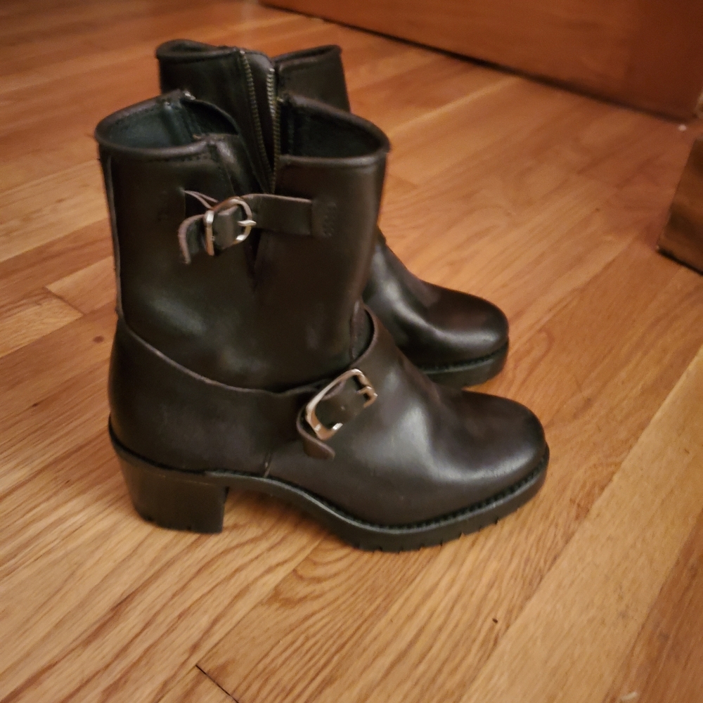 Frye womens motorcycle boots